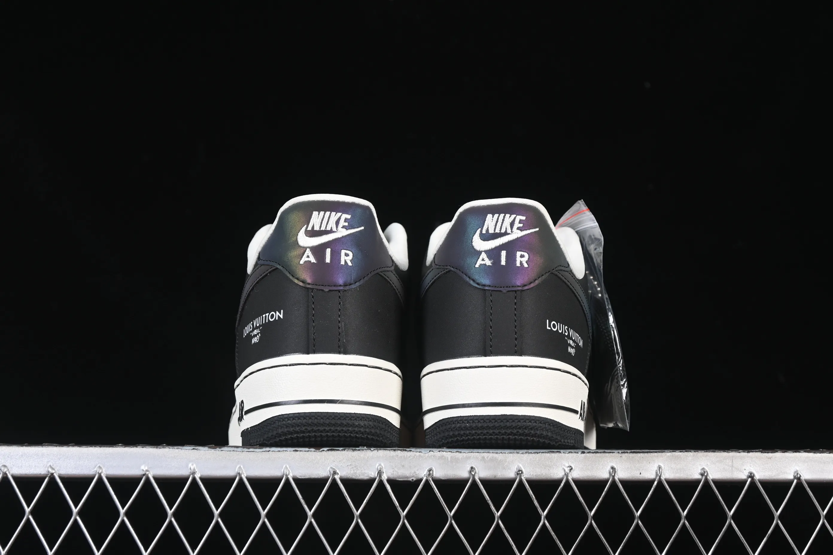 All categories Nk Air Force 1 Air Force series Nk Air Force 1 Low Air Force low-top Nike Air Force 1'07 Low LV joint laser gradient Air Force 1 low-top casual sneakers SC0601-573